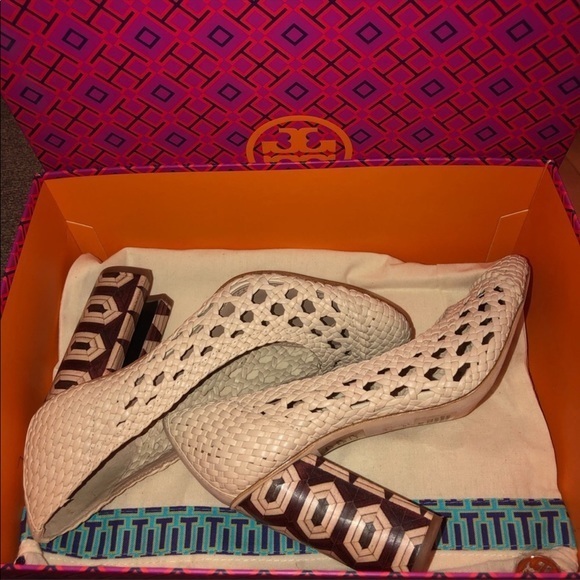 Tory Burch Grove Pump Sz 5 - Picture 2 of 8